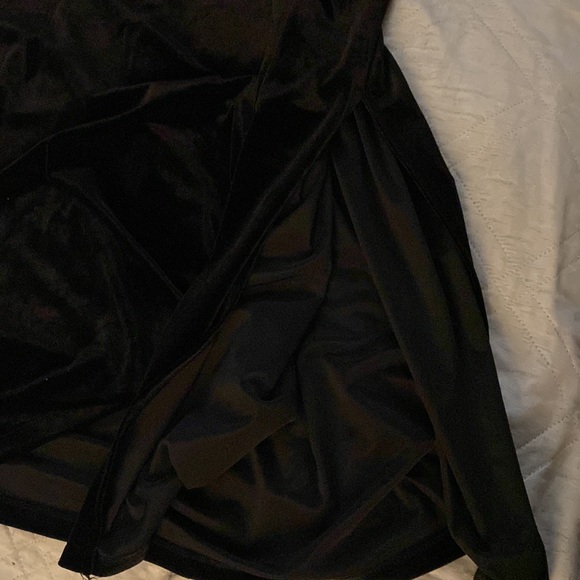 Women’s Long Black Skirt - Picture 3 of 3